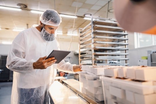 helping food and beverage manufacturers improve quality inspection with digital solutions